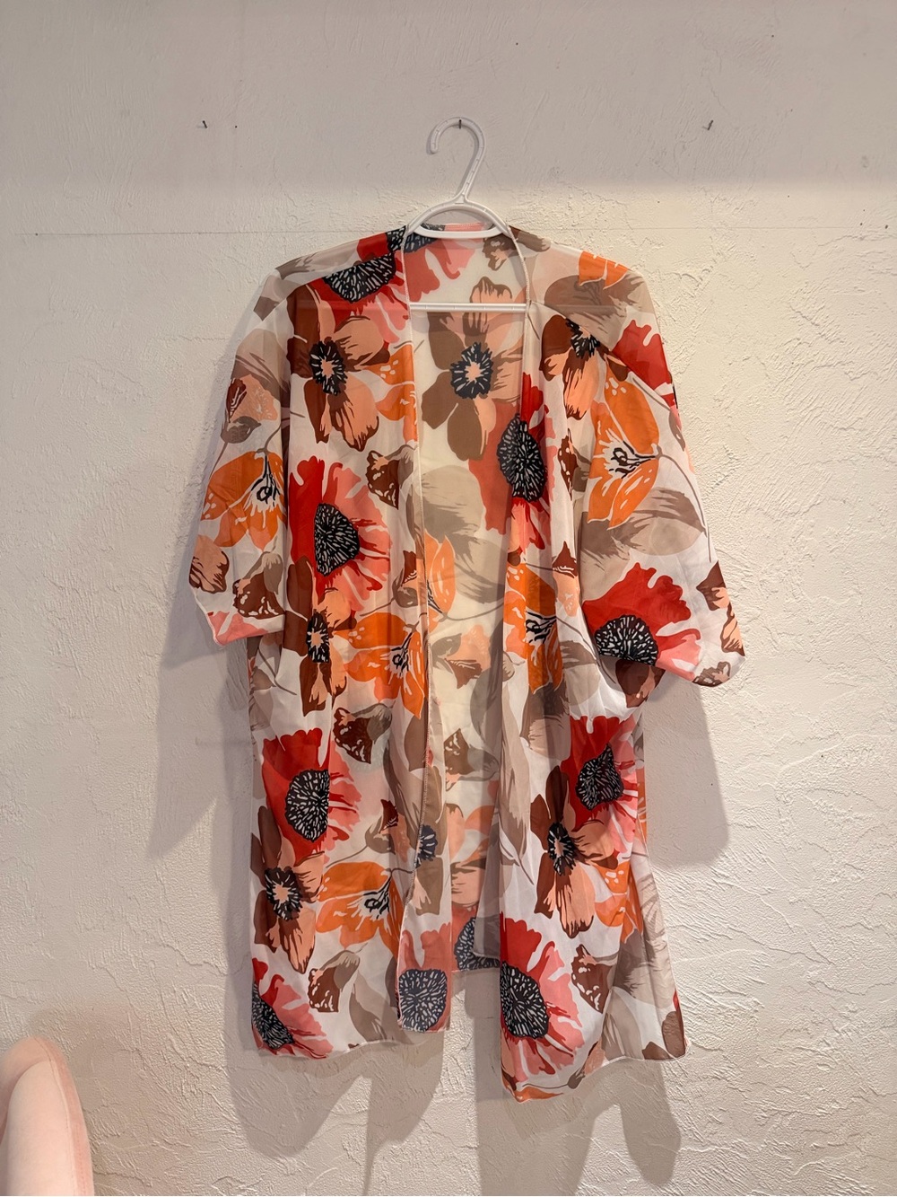 Source Unknown Floral Open-Front Kimono in Orange, Red, Brown